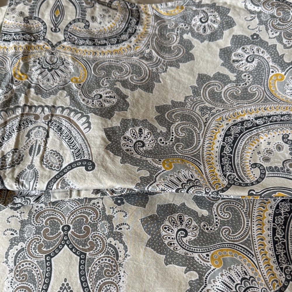 Pottery Barn Cream and Gray Paisley Duvet Cover